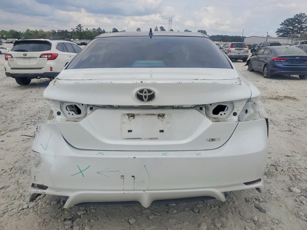 2020 Toyota Camry xse
