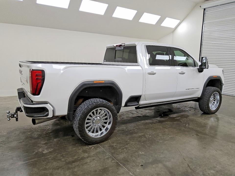 2024 GMC Sierra K2500 Denali