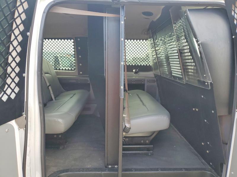 2012 Ford Econoline E350 Super Duty Wagon