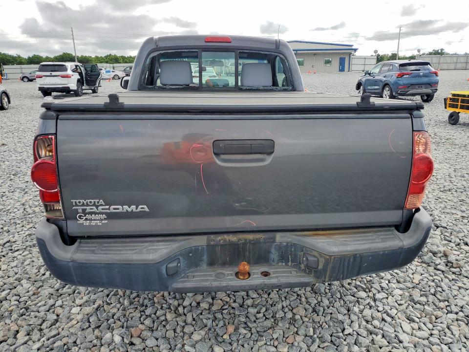 2013 Toyota Tacoma Base