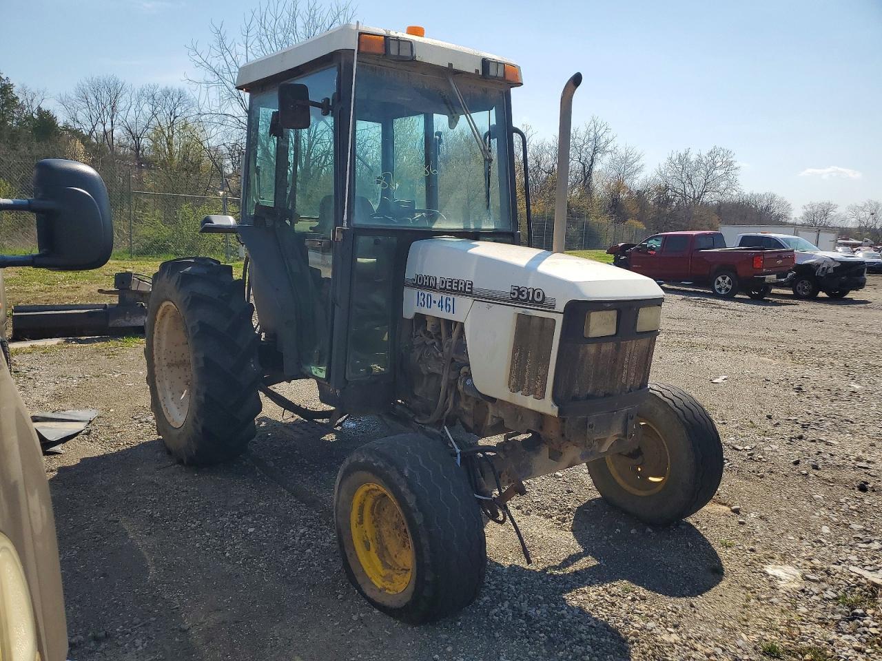 2000 John Deere 5310 Tractor