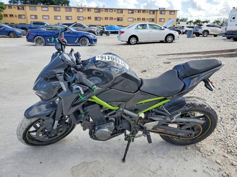 2017 Kawasaki ZR900