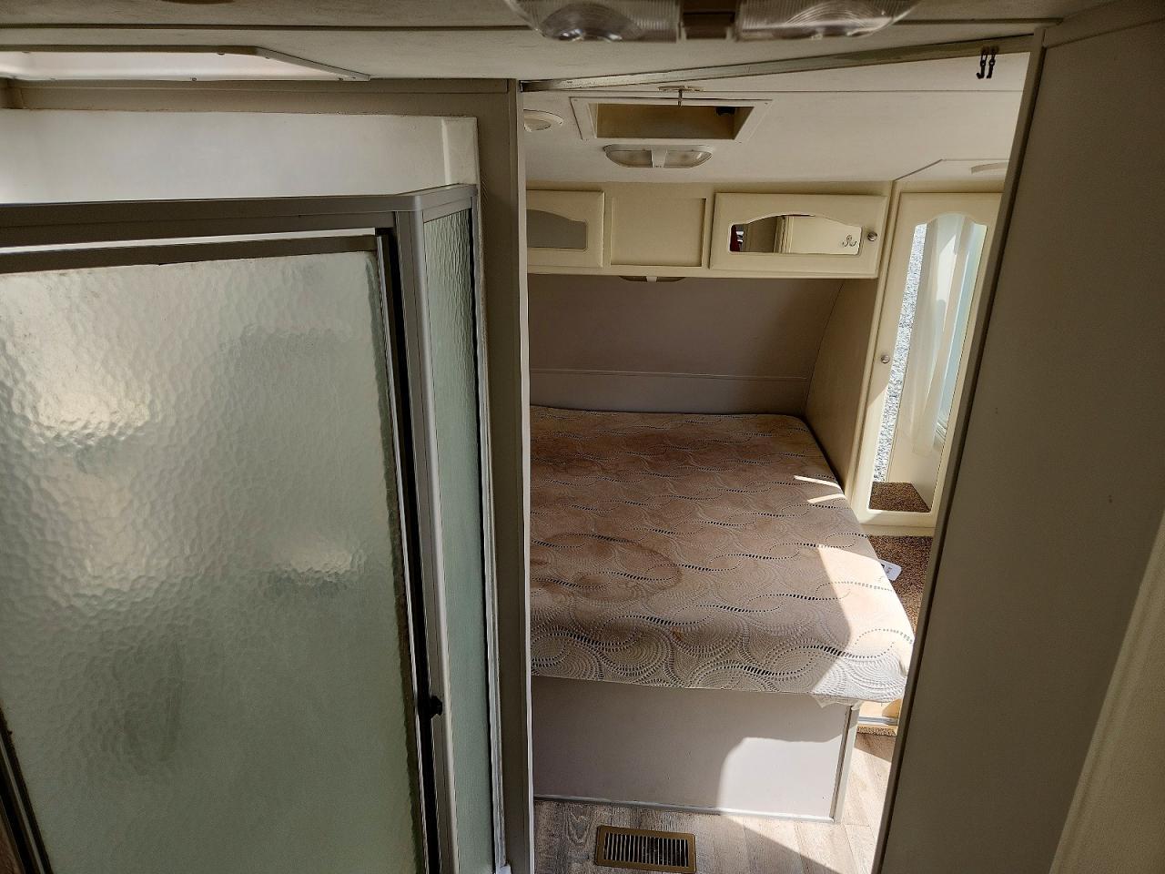 2006 Keystone Outback Camper