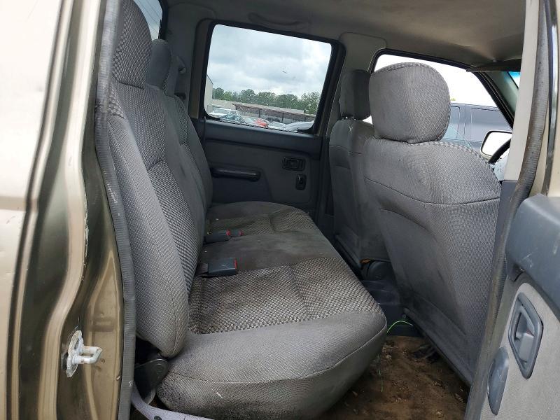 2001 Nissan Frontier XE