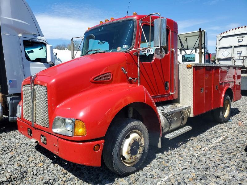 2006 Kenworth Construction T300