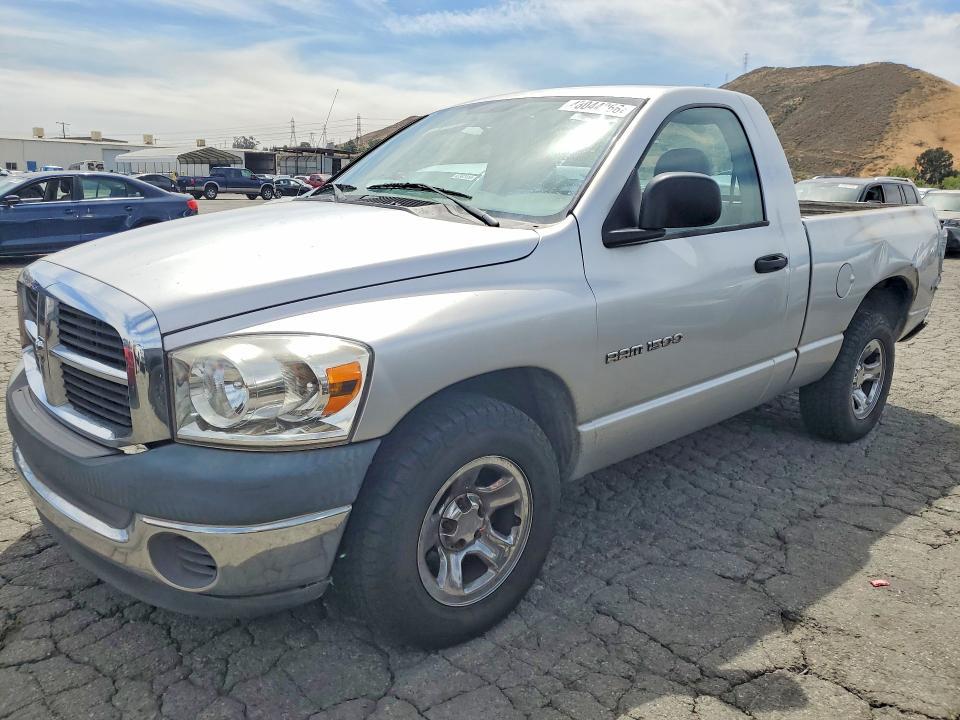 2006 Dodge RAM 1500 ST