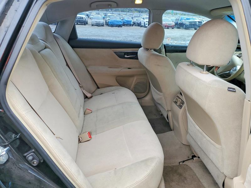 2013 Niss Altima