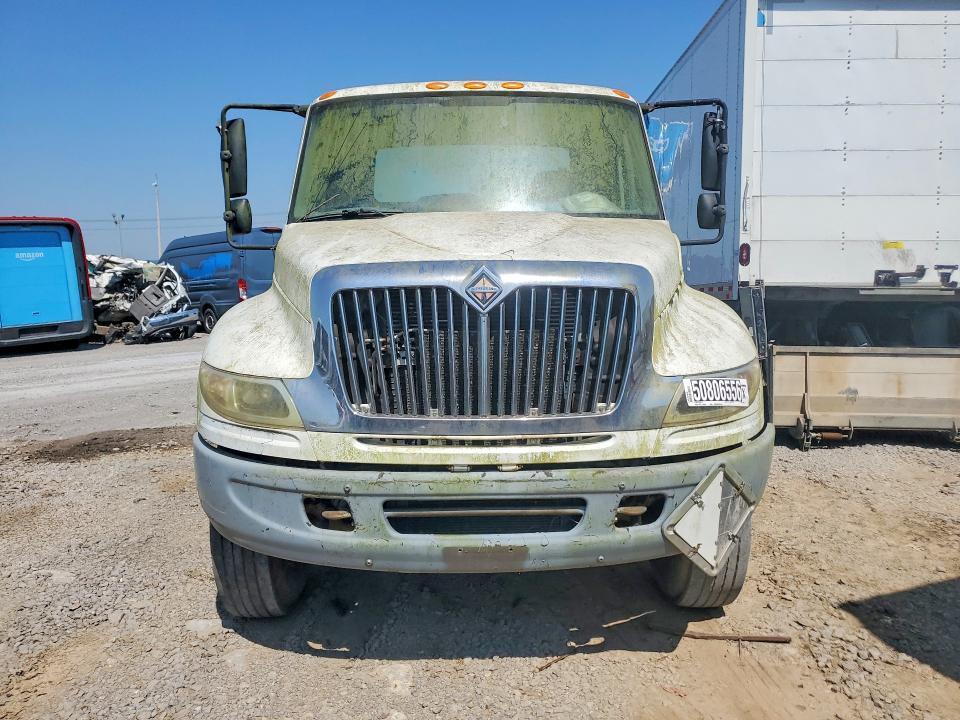 2007 International 4400 Truck Cab AND Chassis