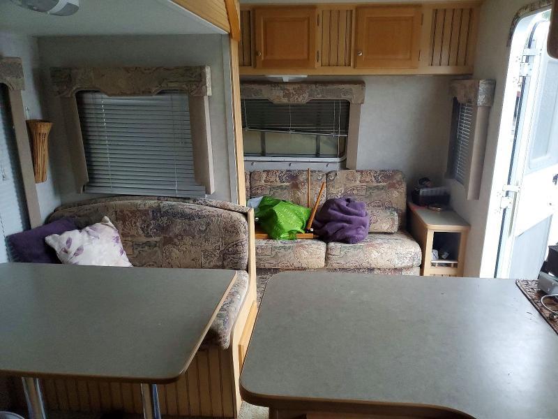 2004 R-Vision 2004 R-VISION Trail Bay Camper