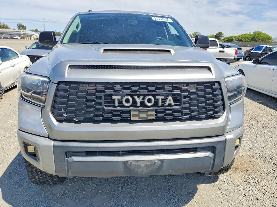 2014 Toyota Tundra Crewmax SR5