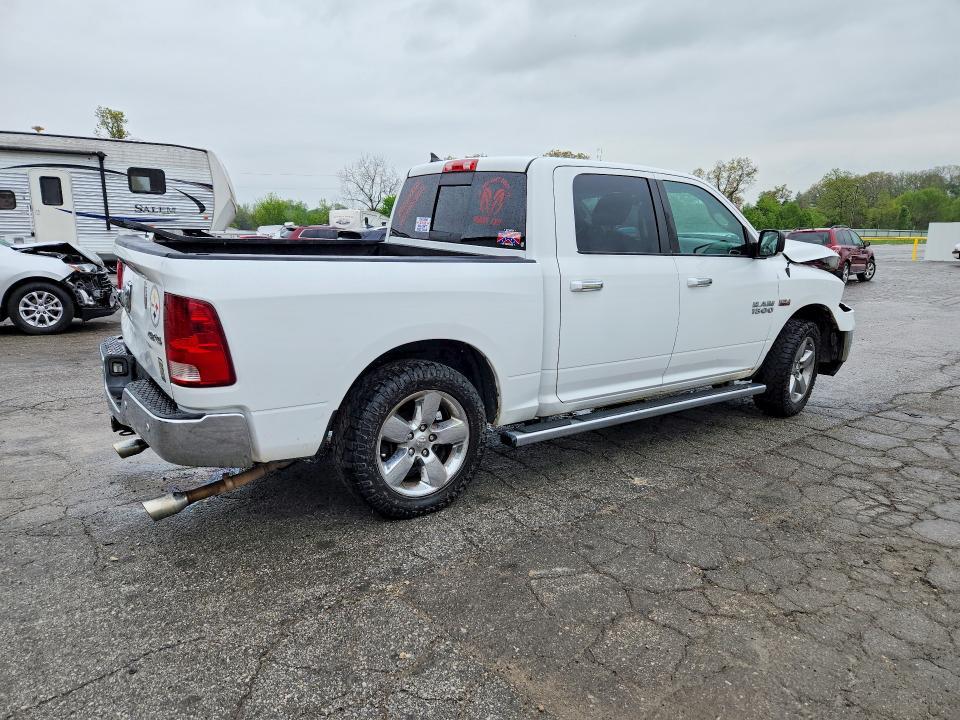 2015 Dodge RAM 1500 SLT