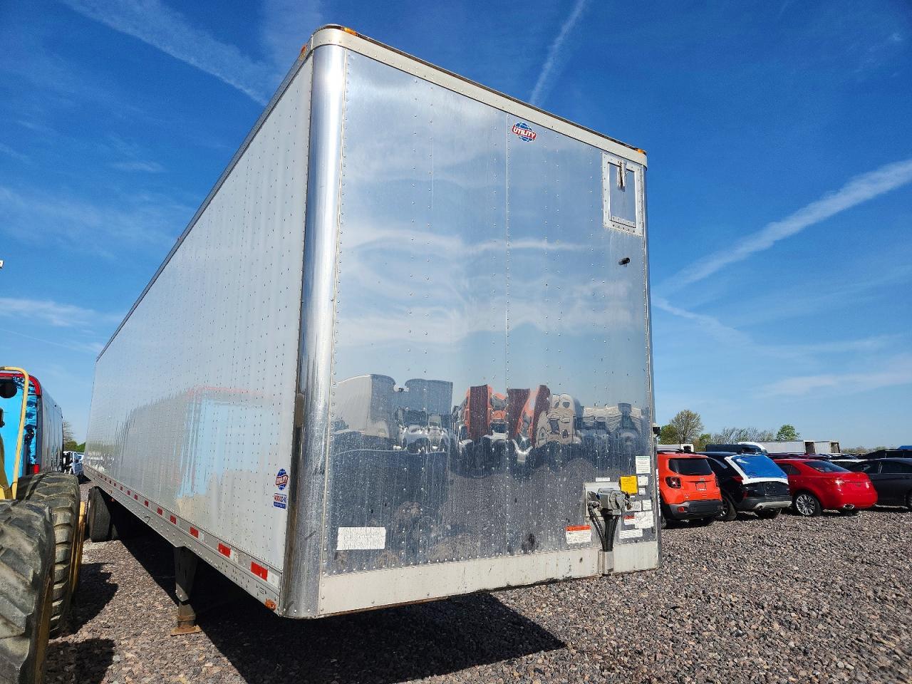 2021 Utility VS2DX DRY Van Trailer