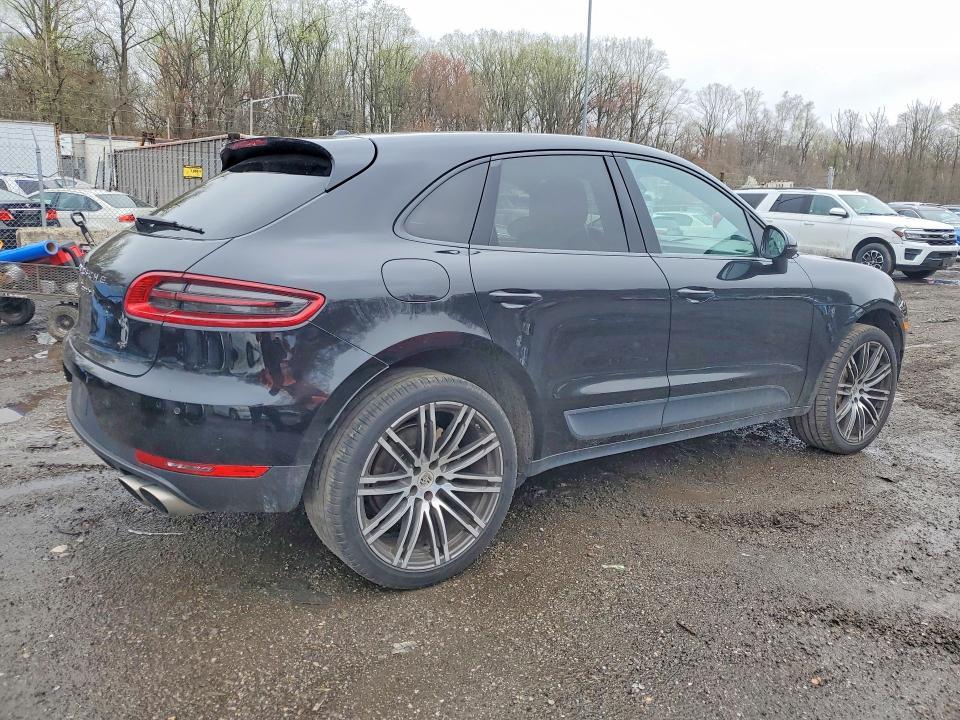 2016 Porsche Macan s