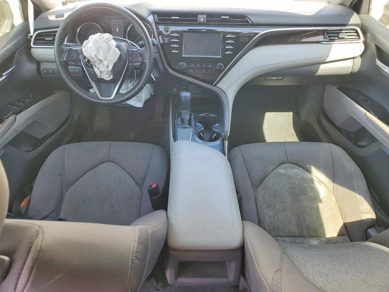 2018 Toyota Camry le