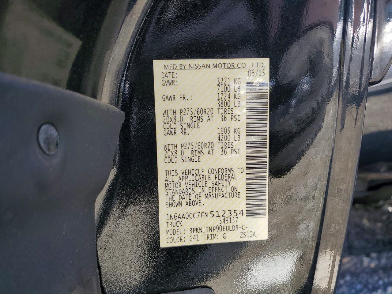 2015 Nissan Titan SV