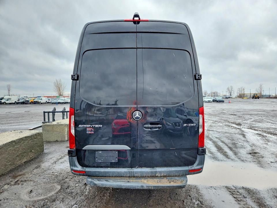 2022 Mercedes-Benz Sprinter 2500