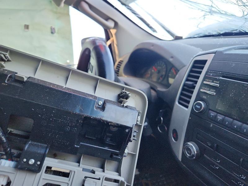 2013 Nissan Frontier sv V6
