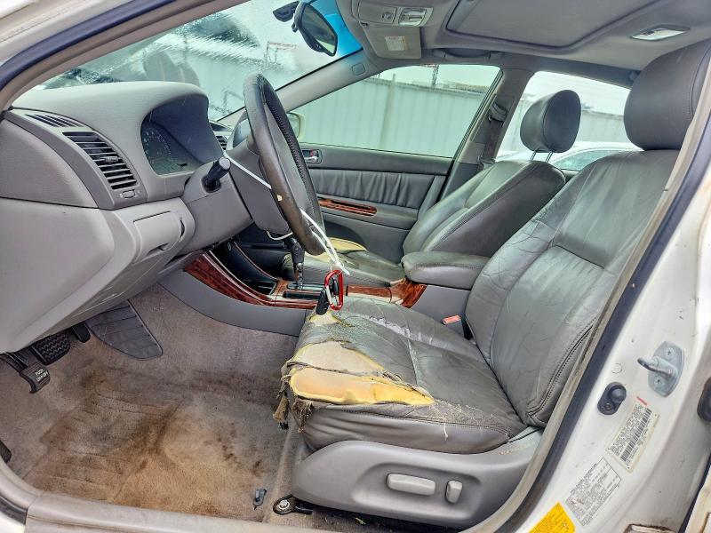 2002 Toyota Camry le