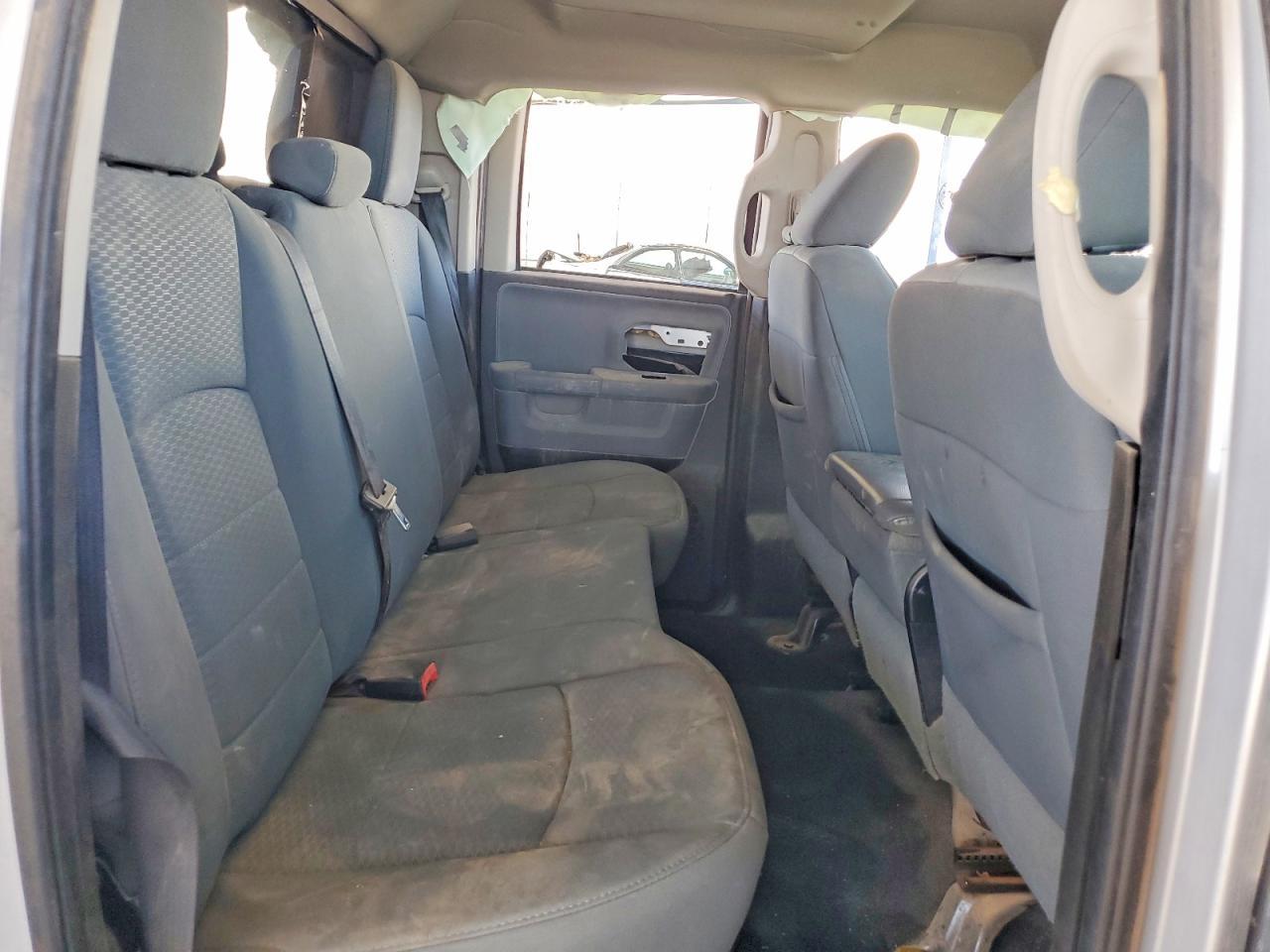 2013 Dodge RAM 1500 SLT