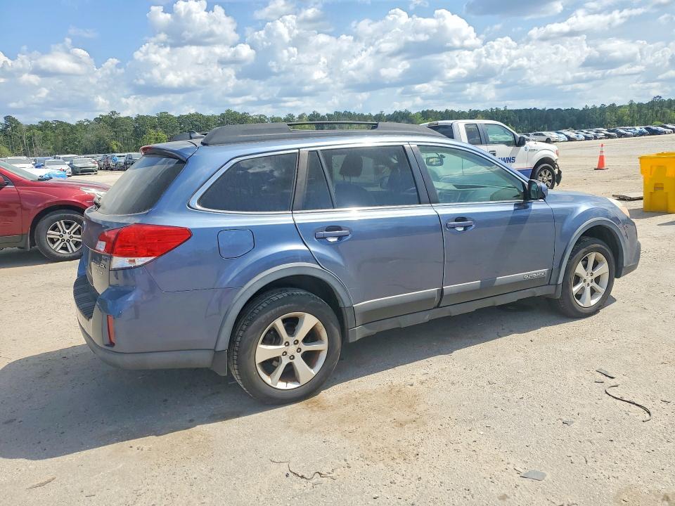 2013 Subaru Outback 2.5i Limited