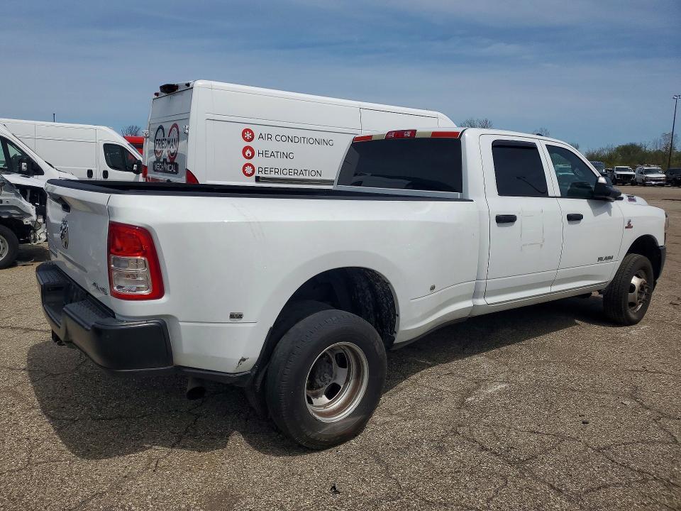 2022 Dodge RAM 3500 Tradesman