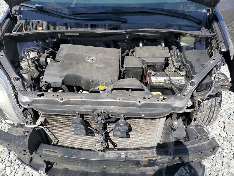 2016 Toyota Sienna le