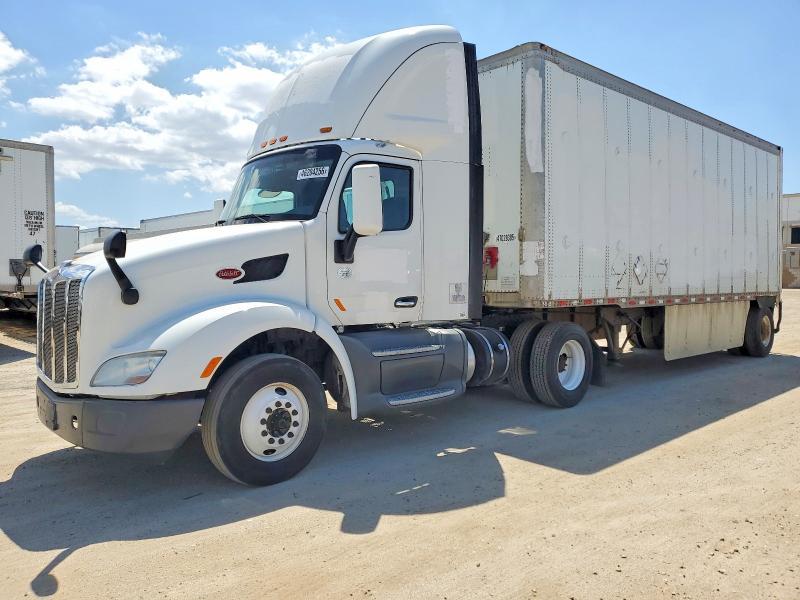 2017 Peterbilt 579