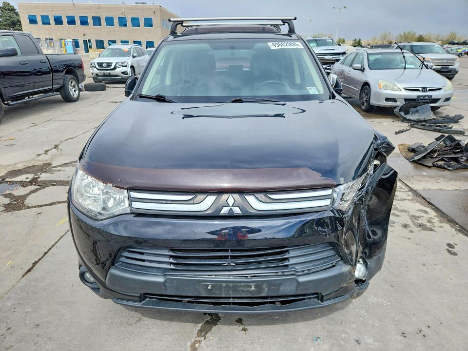 2014 Mitsubishi Outlander se