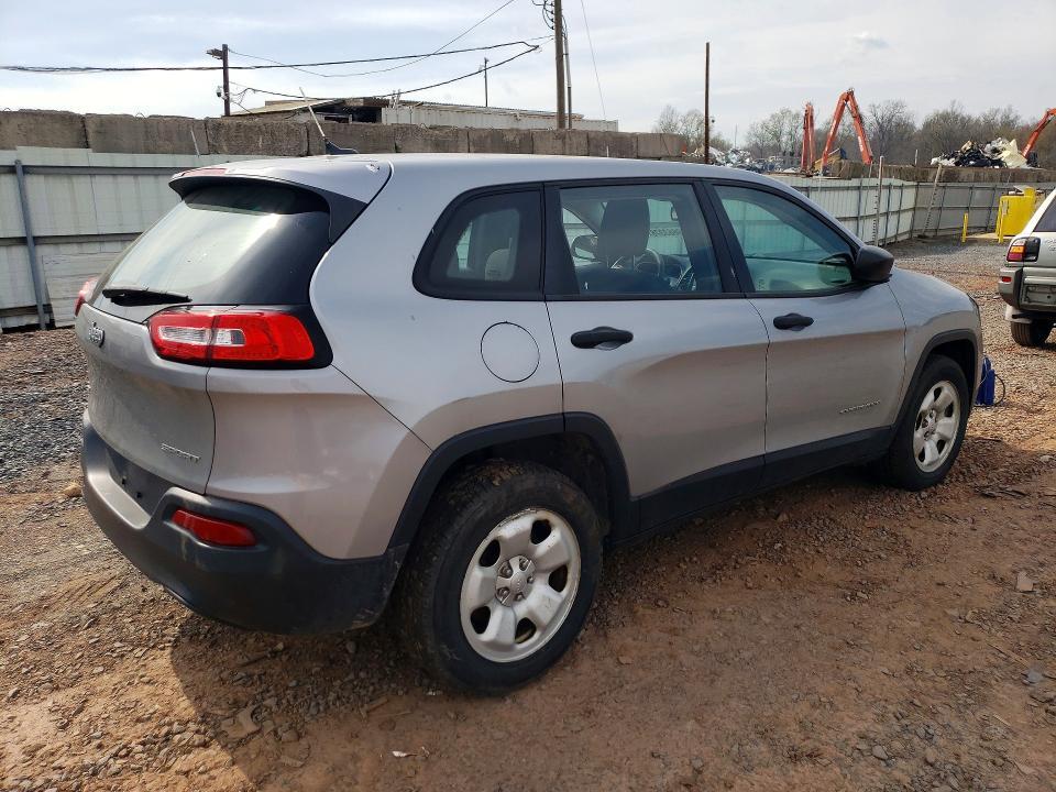 2015 Jeep Cherokee Sport