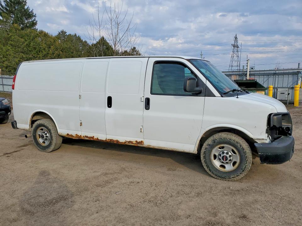 2016 GMC Savana G2500