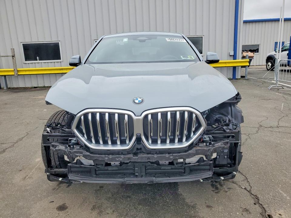 2027 BMW X6 Xdrive40i