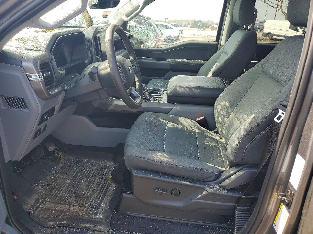 2025 Ford F150 Lightning XLT