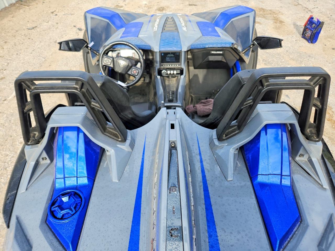 2021 Polaris Slingshot R