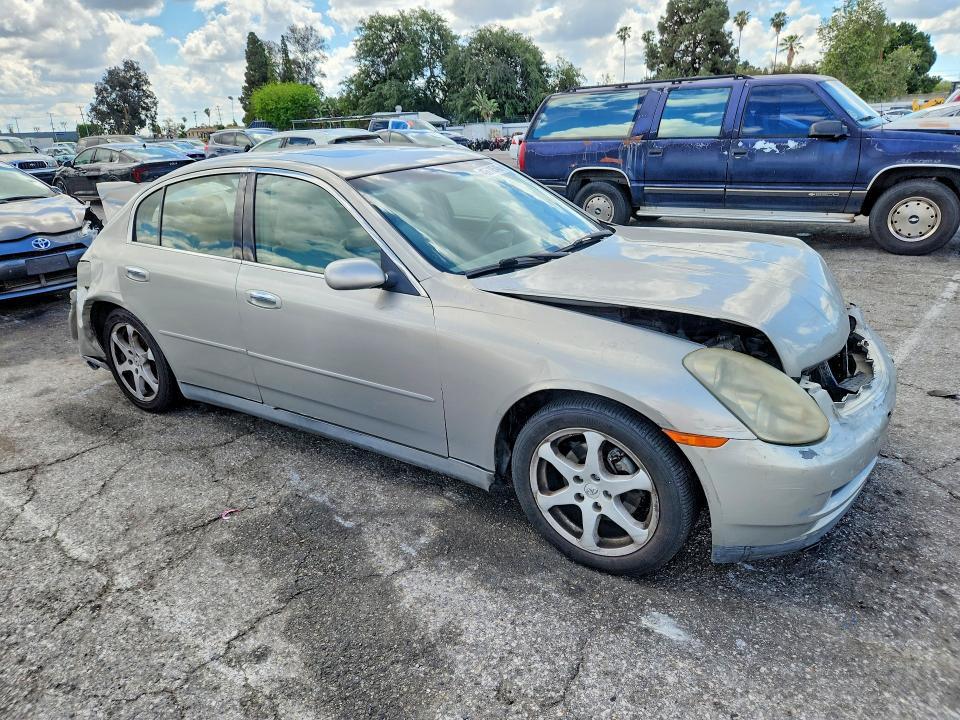 2003 Infiniti G35 Base