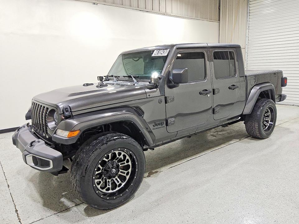 2022 Jeep Gladiator Sport