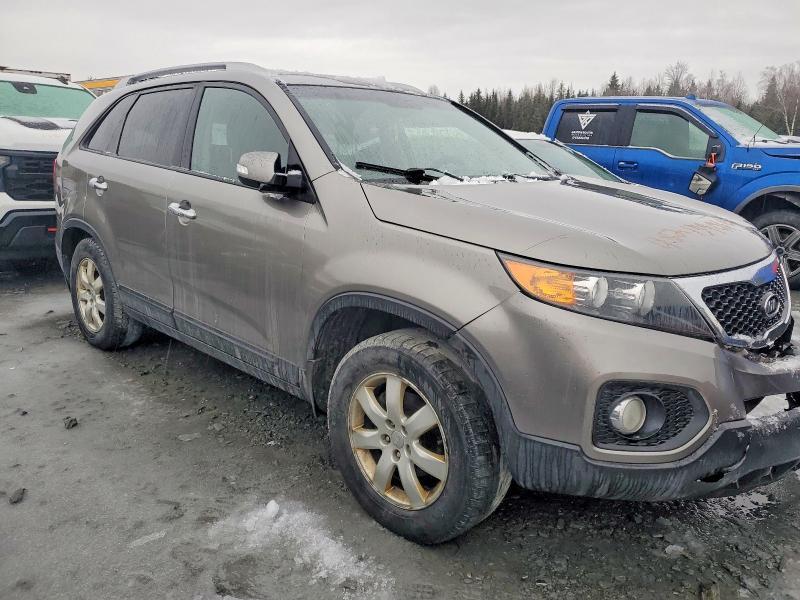 2012 KIA Sorento lx