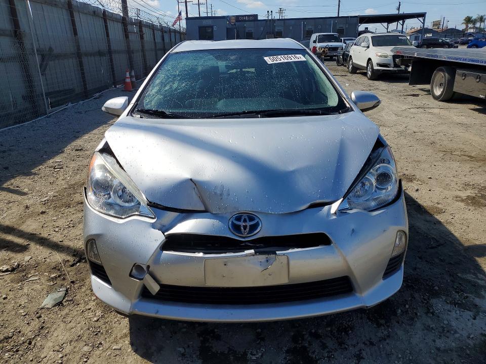 2013 Toyota Prius c Three
