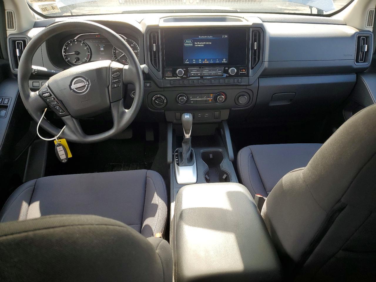 2025 Nissan Frontier S