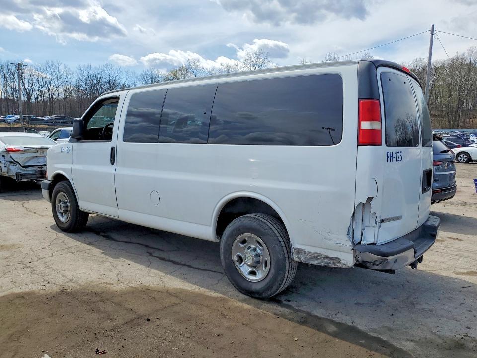 2013 Chevrolet Express G3500 lt