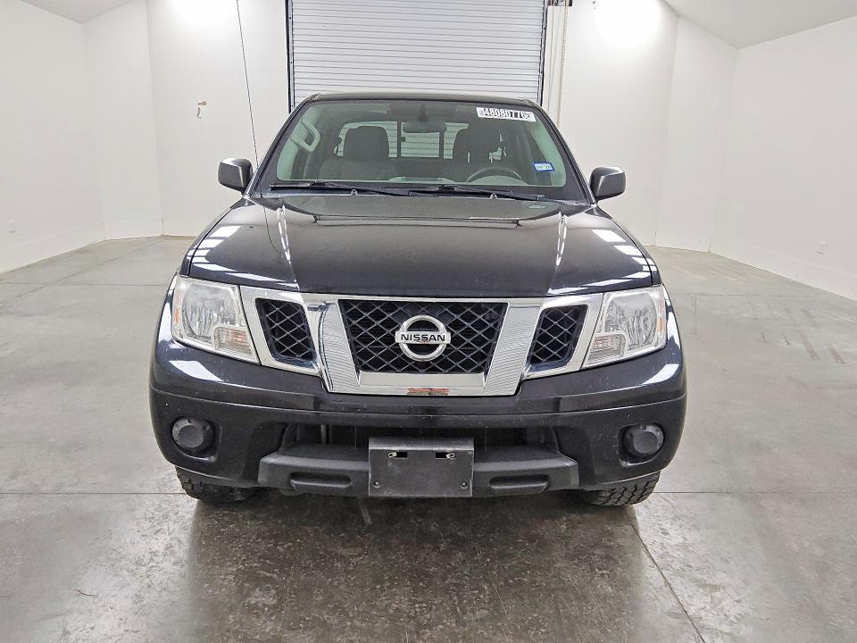 2020 Nissan Frontier SV
