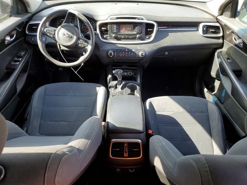 2018 KIA Sorento lx V6