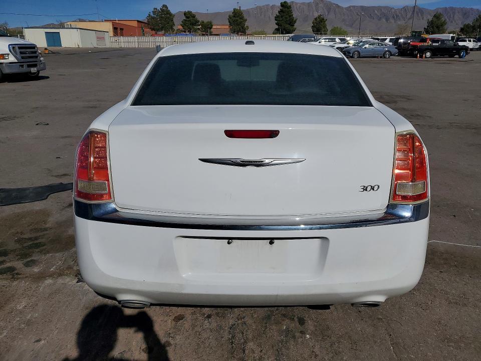 2013 Chrysler 300