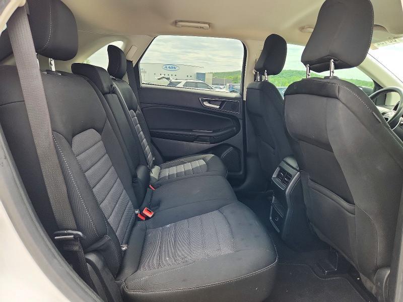 2021 Ford Edge SE