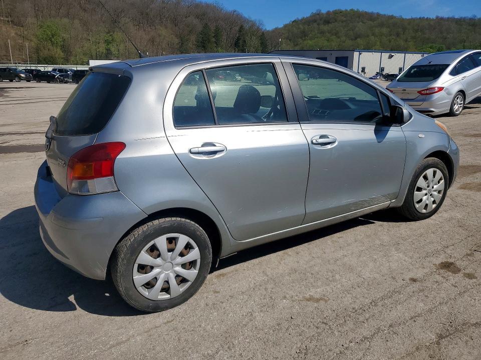 2009 Toyota Yaris Base