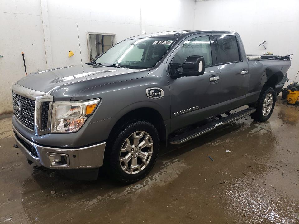 2017 Nissan Titan XD SV