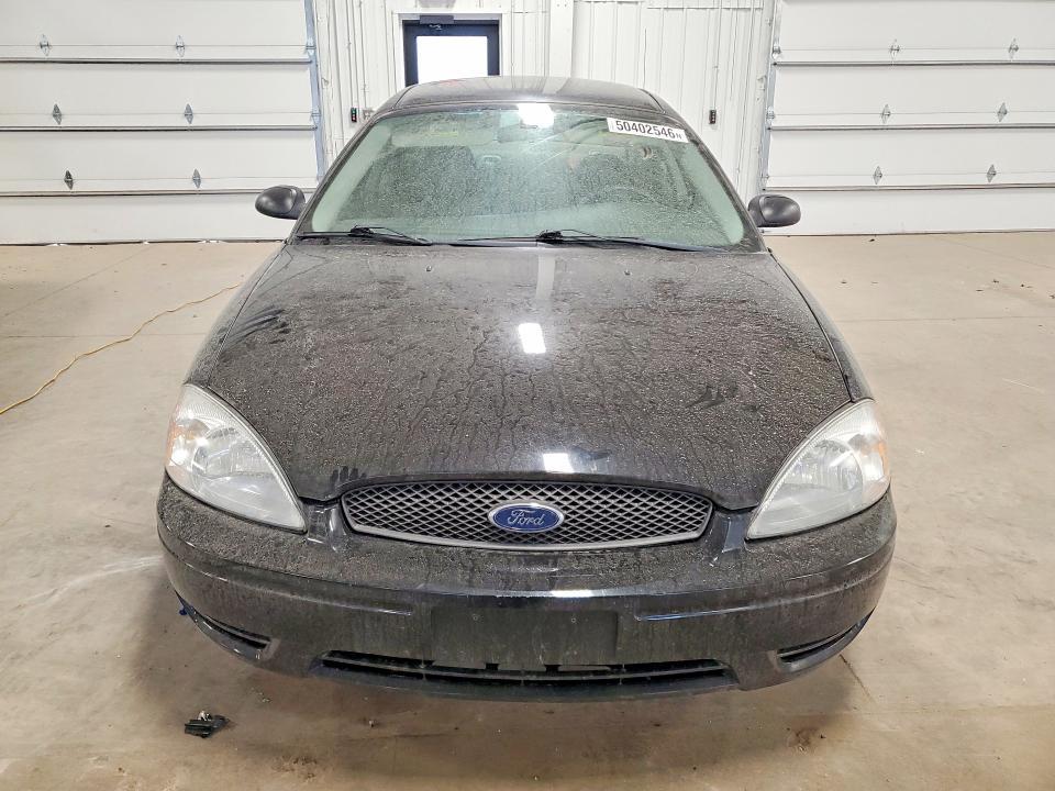 2006 Ford Taurus se