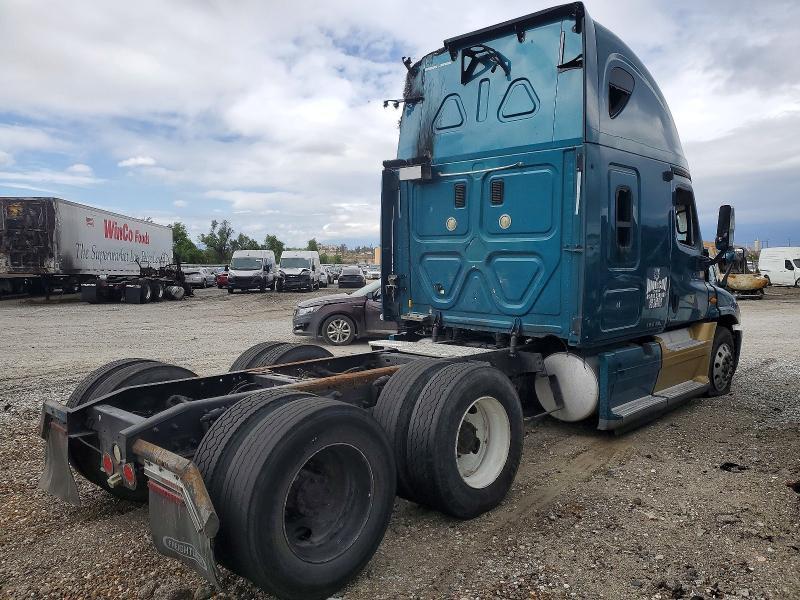 2012 Freightliner Cascadia Truck Cab AND Chassis