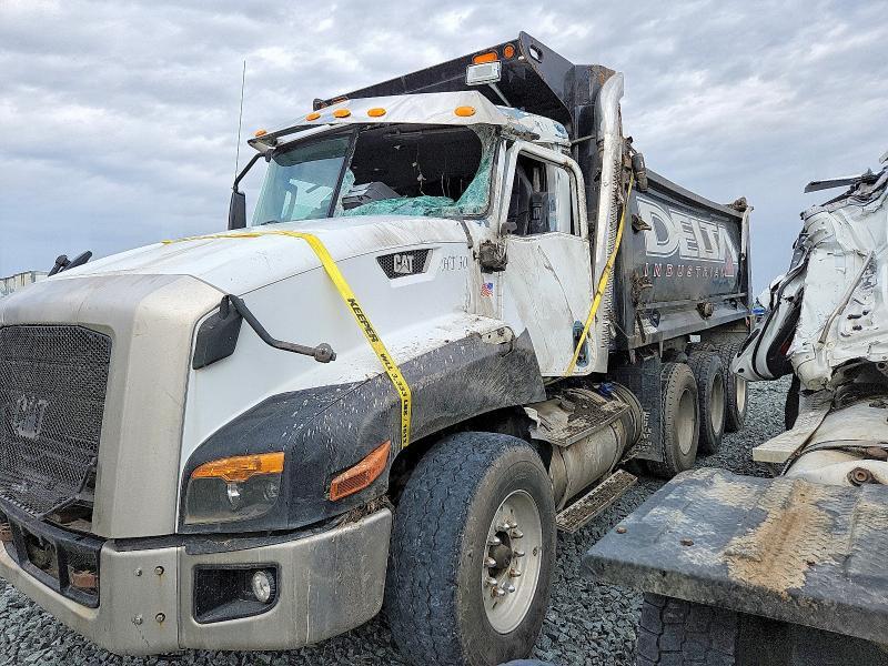 2015 Caterpillar Ct660 Dump Truck