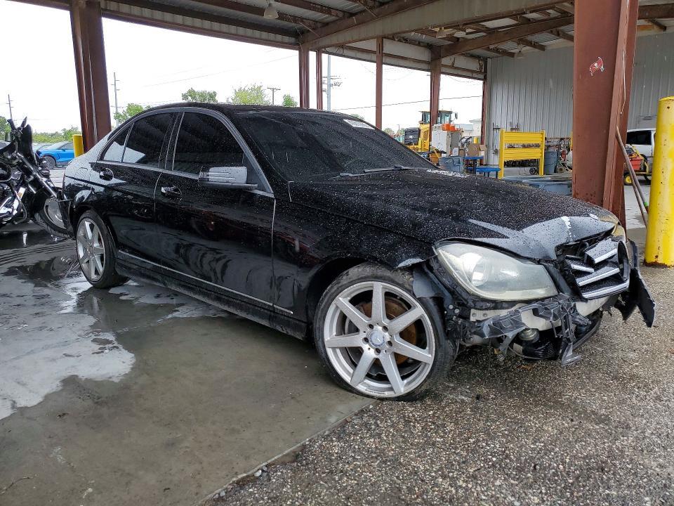 2014 Mercedes-Benz C 250