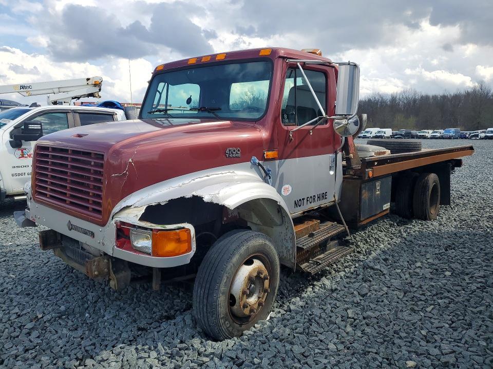 1999 International 4000 4700